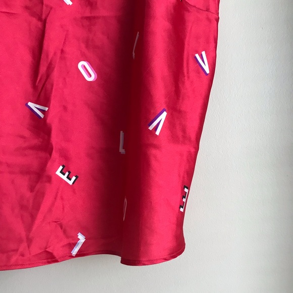 Victoria’s Secret | Satin red Top Size M - Picture 3 of 6